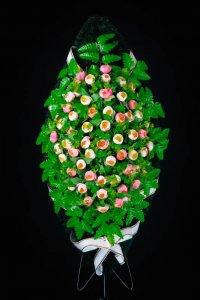 Венок ручной работы