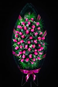 Венок ручной работы