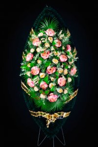 Венок ручной работы