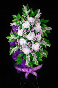 Венок ручной работы